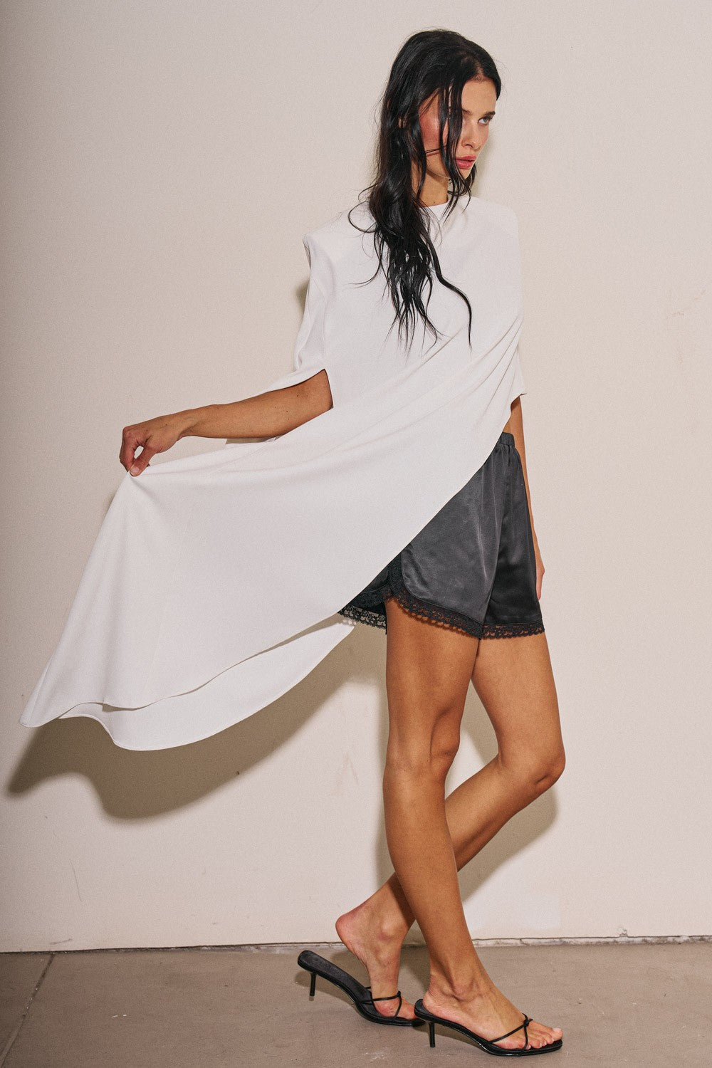 Asymmetric Cape top